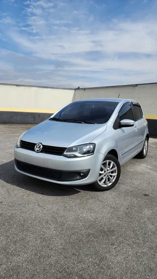 Volkswagen Fox 1.6 Vht Highline Total Flex I-motion 5p