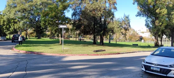 Alquilo Bajo De Precio!! 2 Dorm  Garage 2 Lugares!!!!   Unico!!!!   Pilcomayo Y Gallinal 