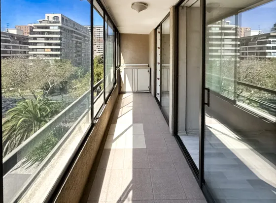  Venta Departamento Remodelar N 4d 3b 3e  - Las Condes