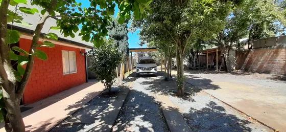 Se Arrienda Propiedad De Uso Comercial