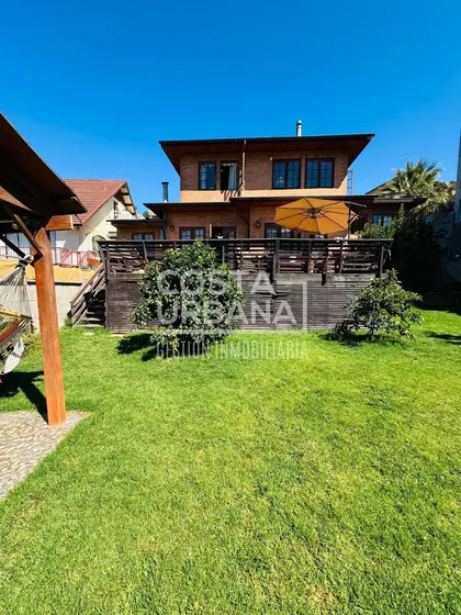 Gran Casa En Los Almendros, Reñaca