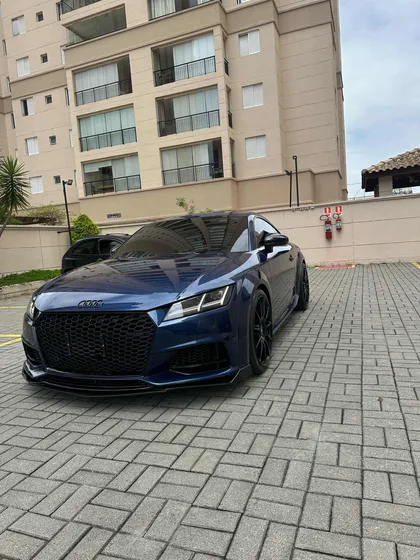 Audi Tt 2.0 Tfsi Ambition S-tronic 2p Coupé