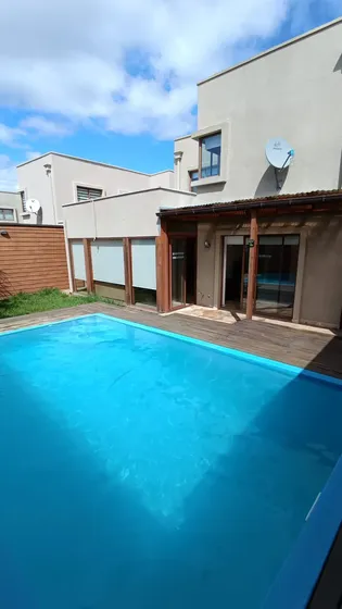 Hermosa Casa Mediterránea Condominio Peumayen (camino Marí