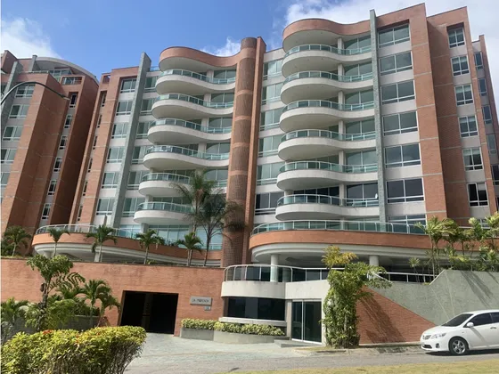 Se Vende Apartamento 318 M2 En Urb. Mirador De Los Campitos