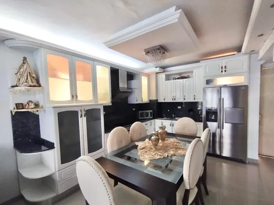 Apartamento Planta Baja En Venta En C.r Coral Plaza En Lecheria