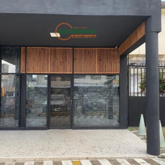 Inmobipiña Traspasa Negocio De Comida, Carrera Guasipati, C.c. Bolivar, Puerto Ordaz, Lup