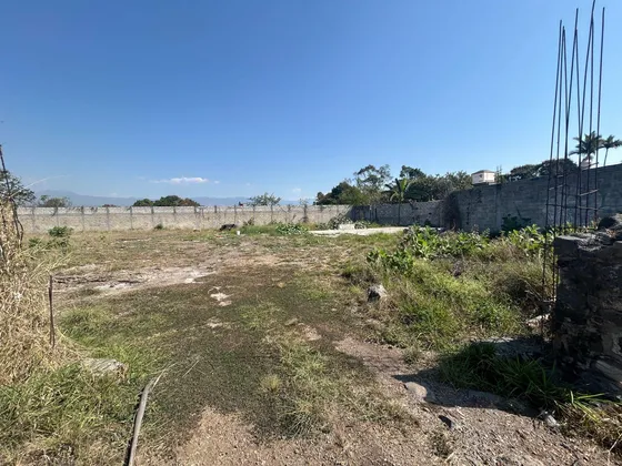 Venta De Terreno: Plano, Bardeado Y Escriturado En Par Vial, Jiutepec Morelos