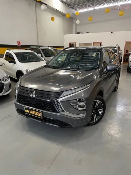 Mitsubishi Eclipse Cross 1.5 Hpe-s Turbo Cvt (br) 5p