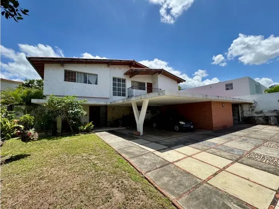 Se Vende Casa En Calle Cerrada C/vista Al Ávila 600m2 Bello Monte 4478