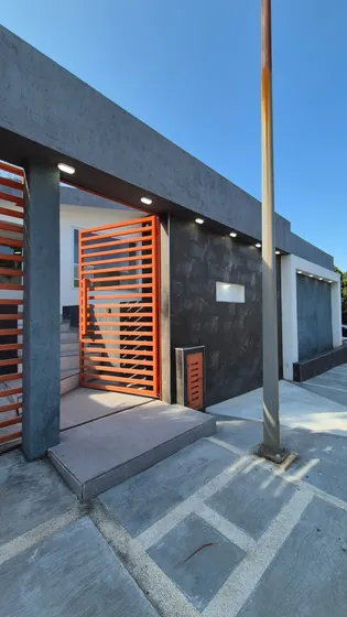 Angelica Rivas Vende Casa En Trigal Norte, Valencia Carabobo. De Una Planta