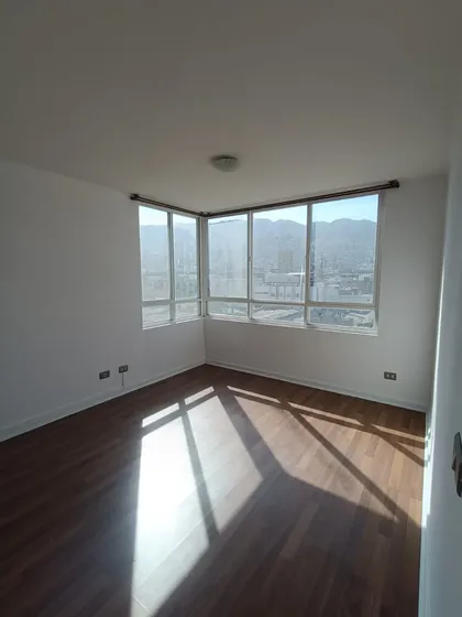 En Venta Amplio Departamento A Pasos De La Av Brasil