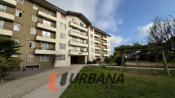 Departamento Piso 2 En Condominio El Bosque 