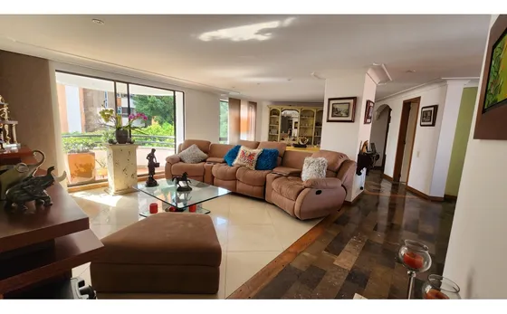 Venta Apartamento Laureles Los Almendros
