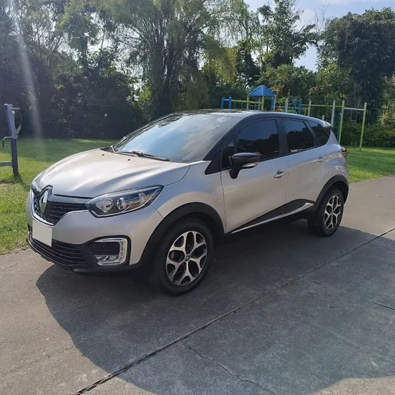 Renault Captur 2.0 Intens Automática