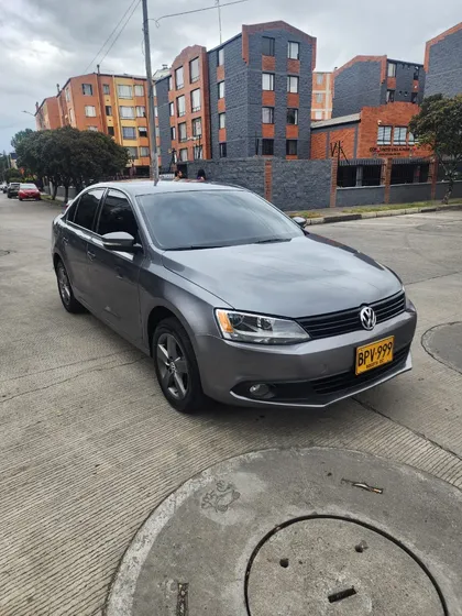 Volkswagen Jetta V 2.5