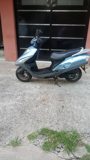 Honda Elite 125 Titular
