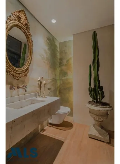Un Penthouse Espectacular!(mls#248402)