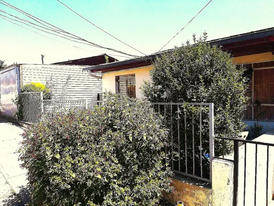 Casa De Un Piso Solida Pareo Simple Paradero 12