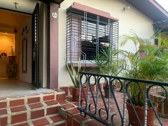 Casa Morro Ii San Diego | 305m2 3h/2b 2 Estac. Plc-1236