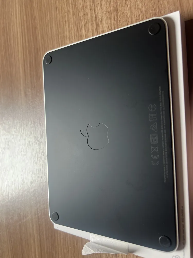 Apple Magic Trackpad Black A1535 | Parcelamento sem juros
