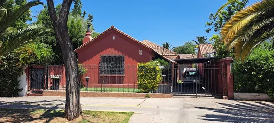 Buena Casa En Excelente Sector De Ñuñoa