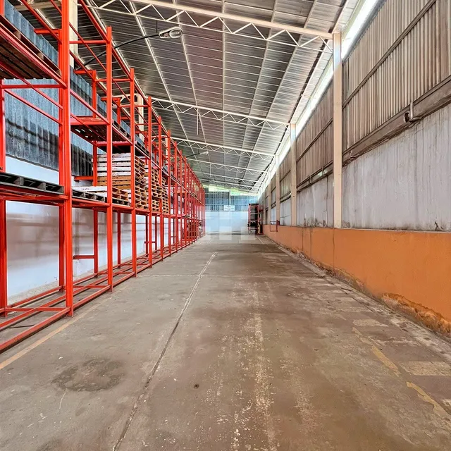 Galpon Como Nuevo -  Zona Industrial 