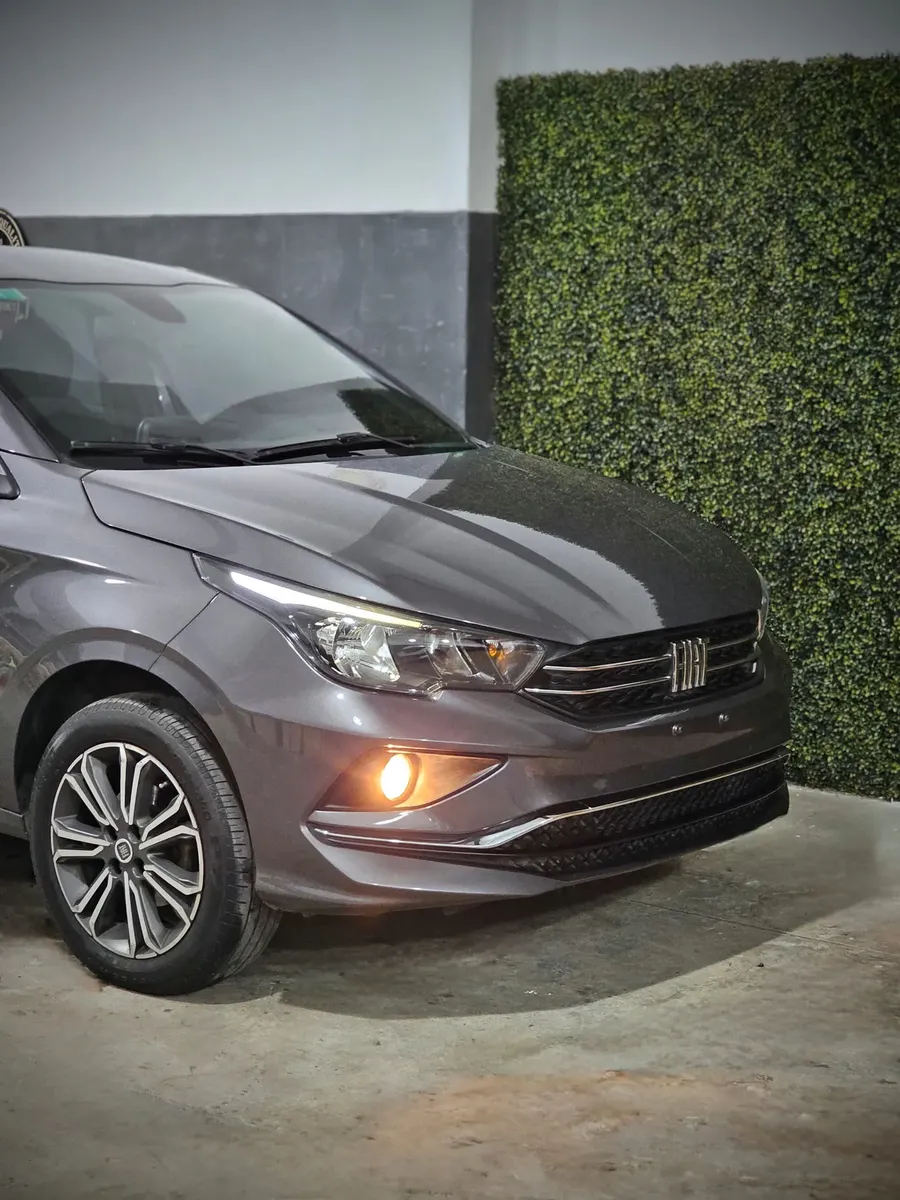 Fiat Cronos 1.3 Precision CVT516807407981701128