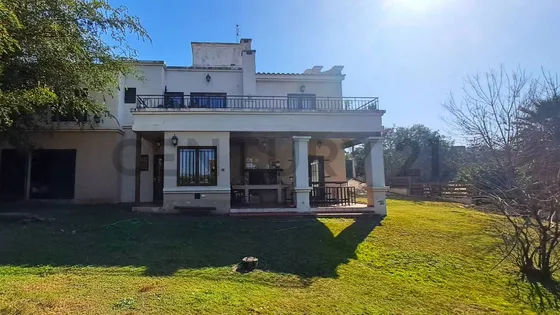 Villa Allende Cumbres Casa 4 Dormitorios