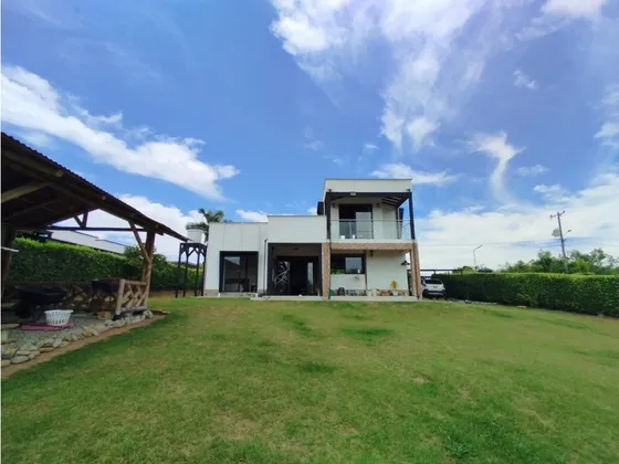Casa Campestre En Venta, Vía Alcalá.