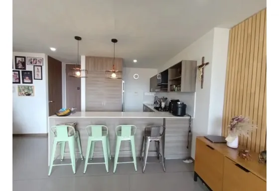Rhbr-14406 Apto Piso 5 Envigado, L. Escobero
