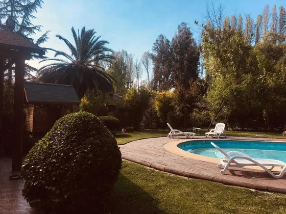 Atención , Se Vende Hermosa Parcela En Av. Principal, Pirque