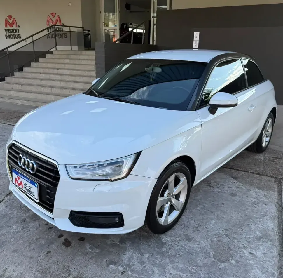 Audi A1 Sportback A1 1.4T AMBITION  STRONIC
