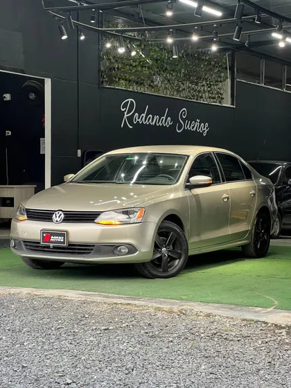 Volkswagen Jetta Vi 2.5 Trendline