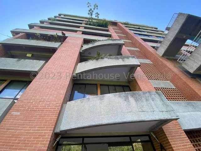 24-10864 Espectacular Apartamento En Venta
