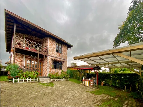 Casa Campestre En Venta Sector Garzonas En El Carmen De Viboral