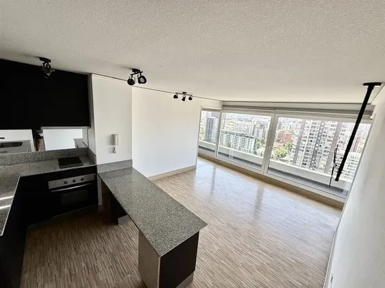 Departamento En Venta De 2 Dorm. En Macul