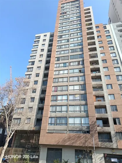 Departamento En Venta De 1 Dorm. En Santiago