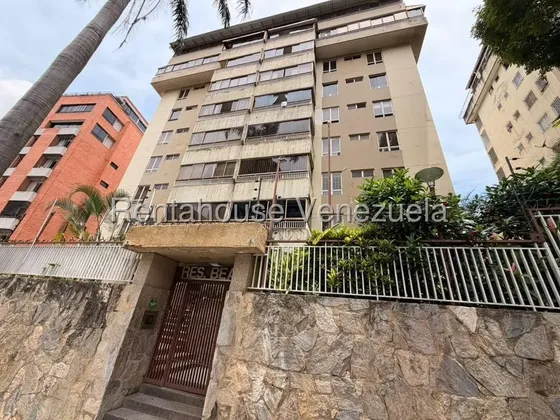 Se Vende Amplio Apartamento Ubicado En Pb, San Bernardino Ss272953