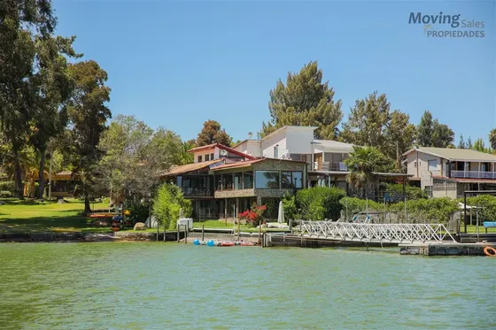 En Condominio Orilla Lago Rapel Privado Piscina Quincho 