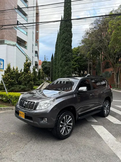 Toyota Prado 3.0 Tx Automática Diesel