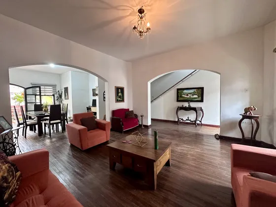 Casa En Venta, Buenos Aires, Medellín 