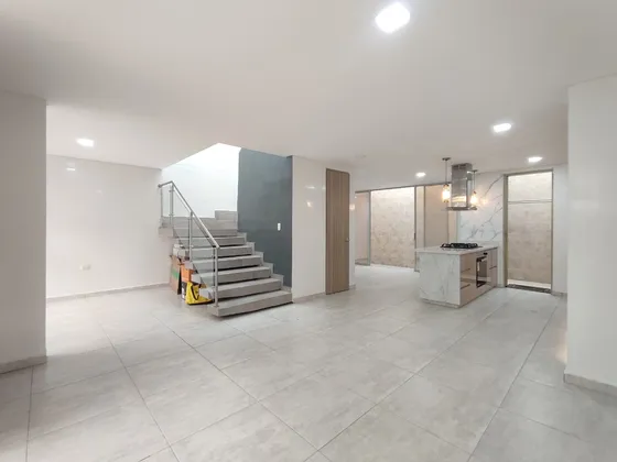 Casa En Venta En Autopista Internacional. Cod V30792