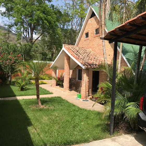 Casa En Urb. Colina De Guataparo Cod. Indic-2129
