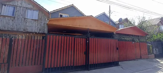Casa En Venta De 3dorm.2b En Maipú- Metro Las Parcelas