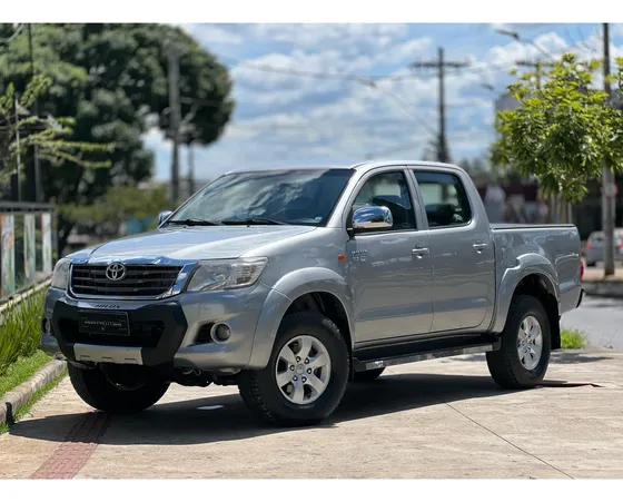 Toyota Hilux 2.7 Sr 4x2 Cd 16v Flex 4p Automático