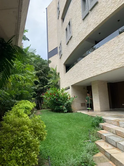 Venta De Apartamento Tipo Loft En Los Naranjos De Las Mercedes. Municipio Baruta. Mr