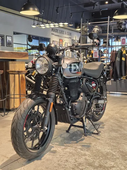 Hunter 350 Dapper Grey