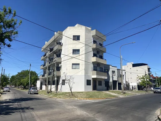 Venta Departamento 2 Amb Quilmes