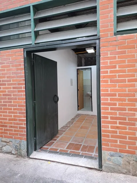 Alquiler De Local Comercial En Los Dos Caminos