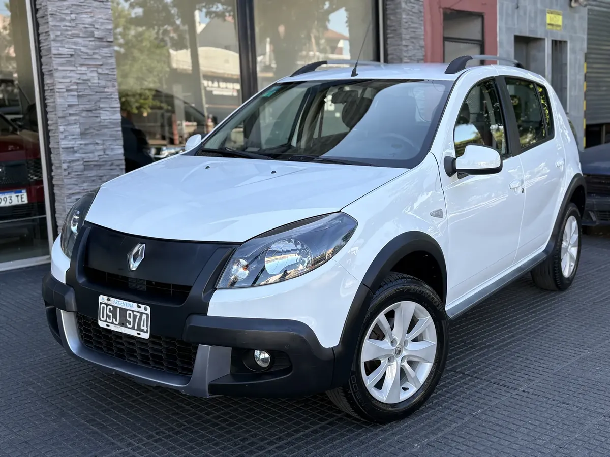 Renault Sandero Stepway 1.6 Privilege Nav 105cv